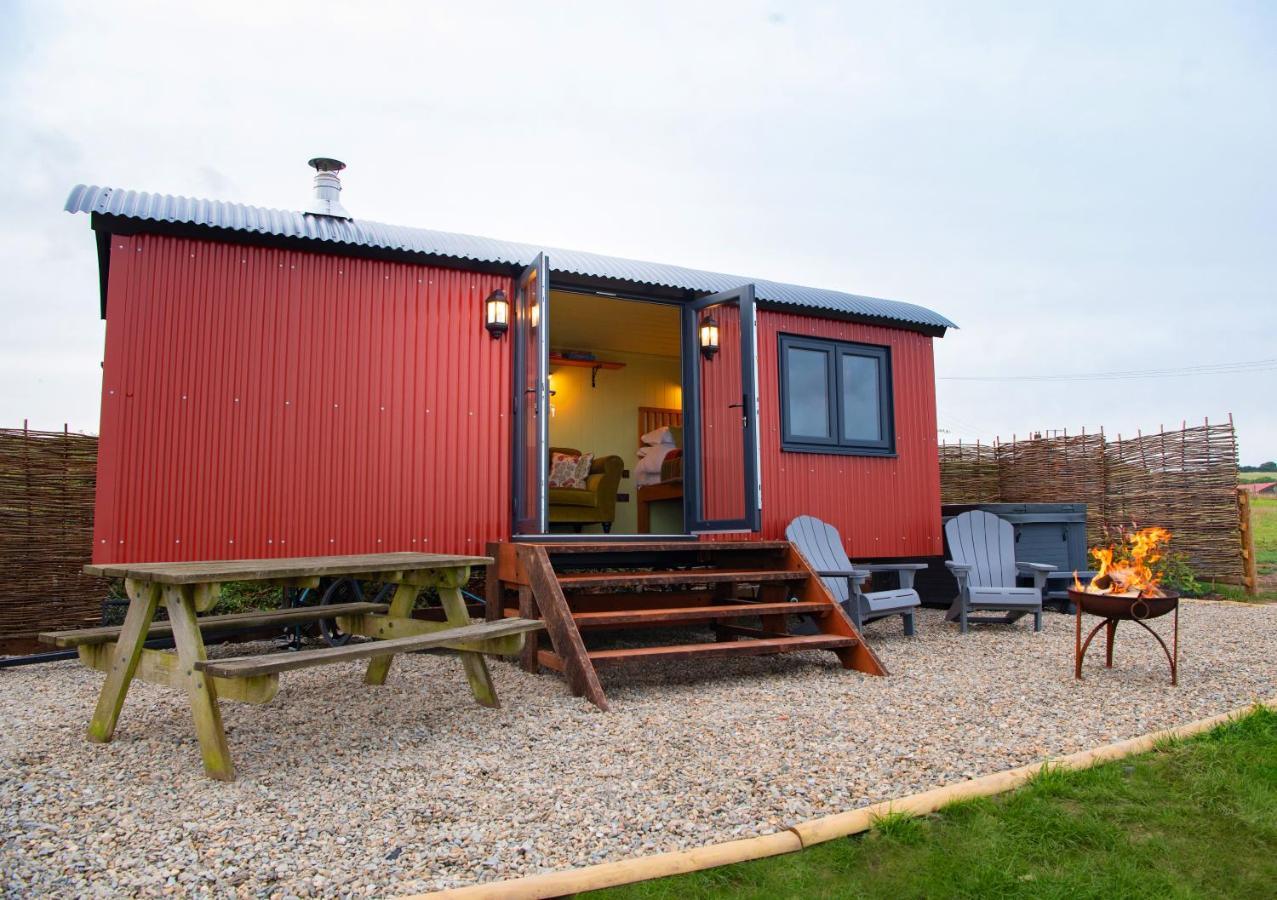 The Gambo Shepherd'S Hut Kidwelly Exterior foto